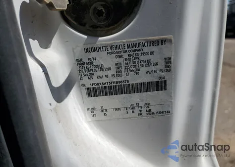 2015 Ford F550 Super Duty z USA, uszkodzony, nr VIN 1FD0X5HT5FEB96578